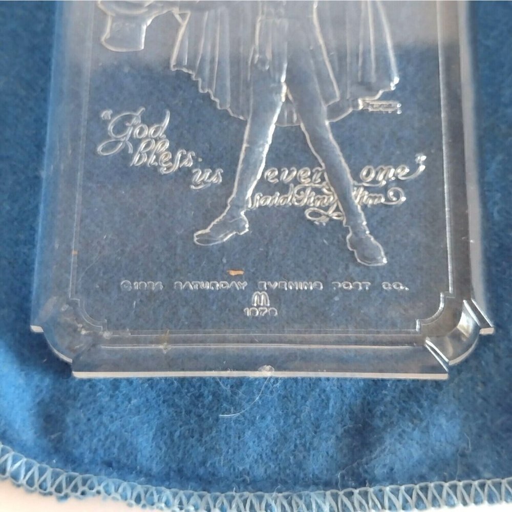 Vtg 1979 McDonalds Norman Rockwell Charles Dickens Plastic Christmas Ornament - Picture 3 of 3